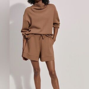 Varley Alder High-Rise Short 5.5"